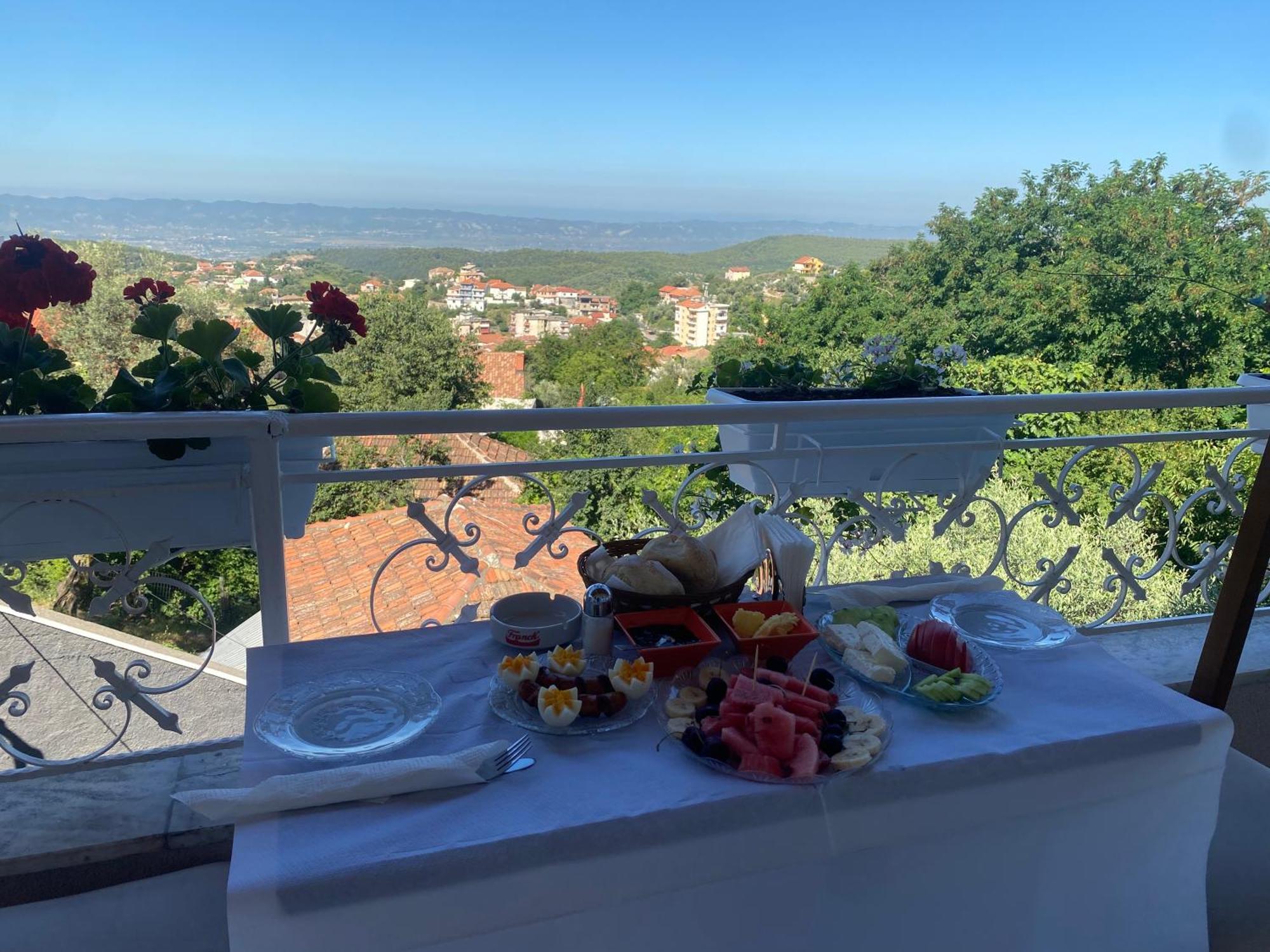 Alesio Guest House Krujë Dış mekan fotoğraf