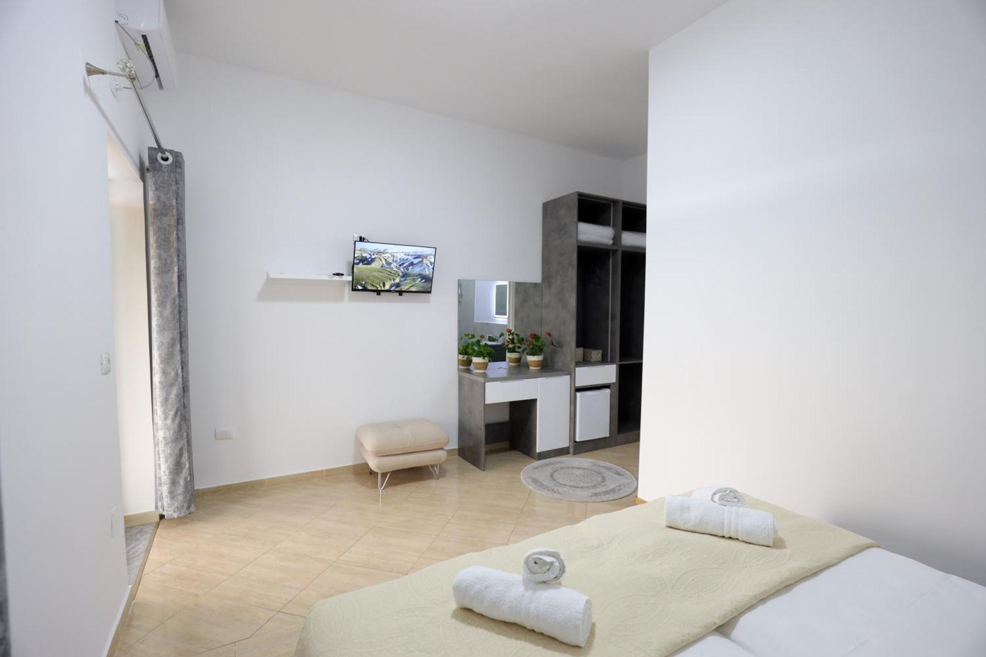 Alesio Guest House Krujë Dış mekan fotoğraf