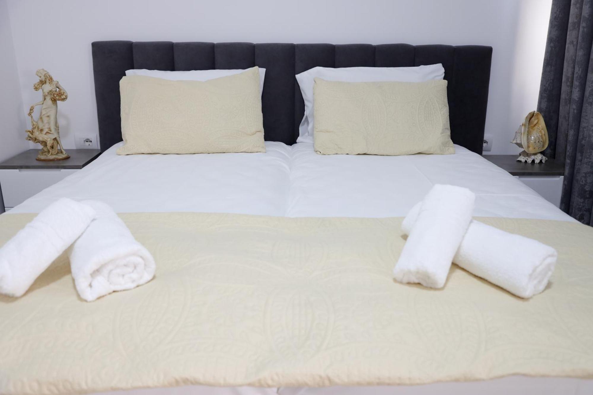 Alesio Guest House Krujë Dış mekan fotoğraf